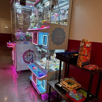 Sharetea - Games and claw machines - Bubble Tea Near Me - Houston, Texas
