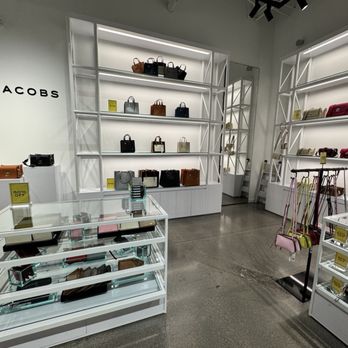 Marc jacobs - Men's Clothing Near Me - Las Vegas, Nevada Marc jacobs - Men's Clothing Near Me - Las Vegas, Nevada