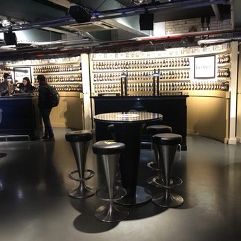 Guinness Storehouse - Breweries Near Me - Dublin, D