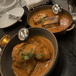 ROOP Chicago Innovative Indian Restaurant & Cocktail Bar - But tter Chicken Plate Paneer Pasanda Entree Plate