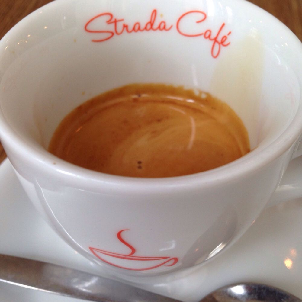 Double shot of espresso, using the delicious strada blend. Double shot of espresso, using the delicious strada blend.