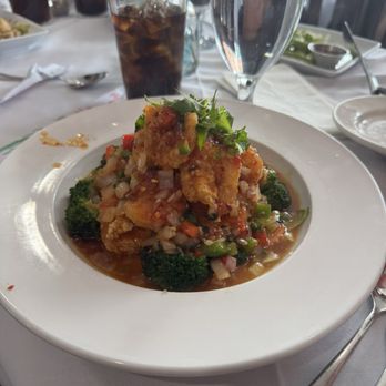 Thai Kitchen - Thai Near Me - Independence, Missouri