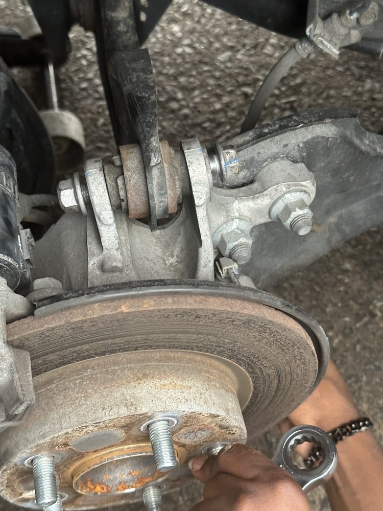 Farr Family Tire Wheel & Battery