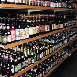 Charles Street Liquors
