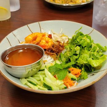 VinBun Vietnamese Bistro - Grilled Shrimp Vermicelli - Vietnamese Near Me - Middletown, Kentucky VinBun Vietnamese Bistro - Grilled Shrimp Vermicelli - Vietnamese Near Me - Middletown, Kentucky