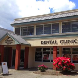Garibaldi Dental Clinic - Entrance - Cleveland Avenue