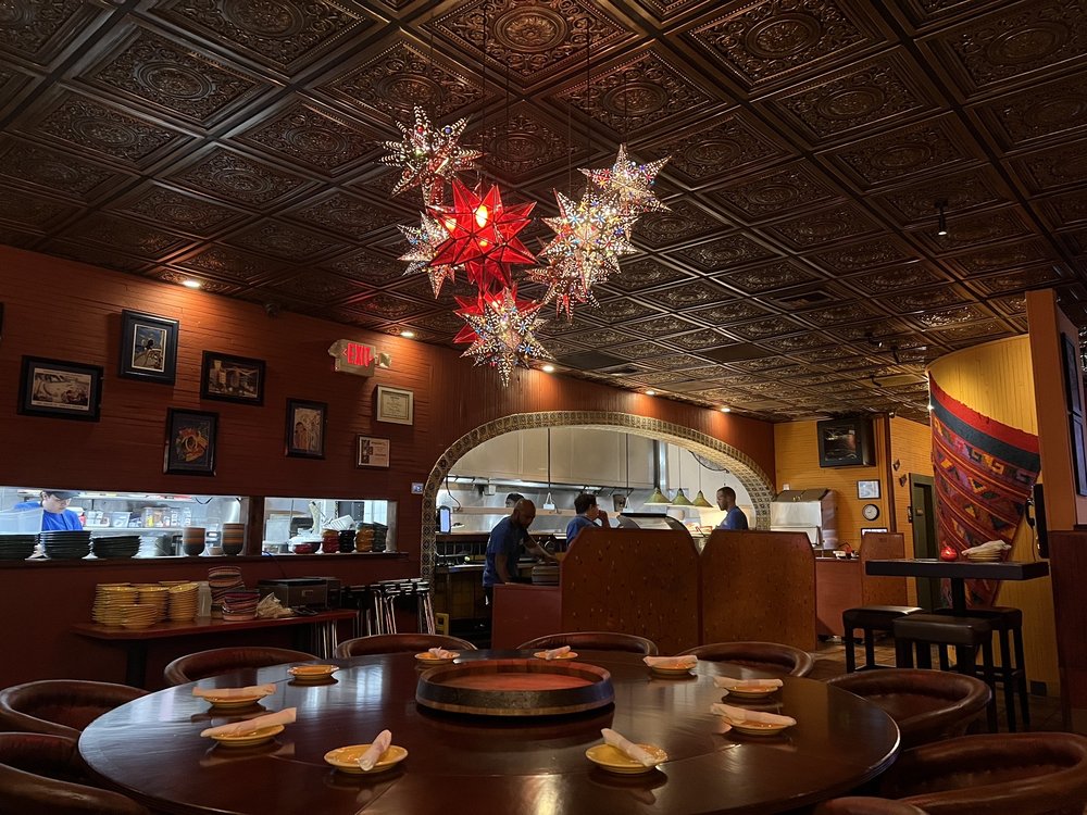 Carlos & Pepe's