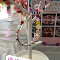Beading Besties - Just a little taste of creativity!