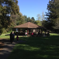 Carlos Bee Park