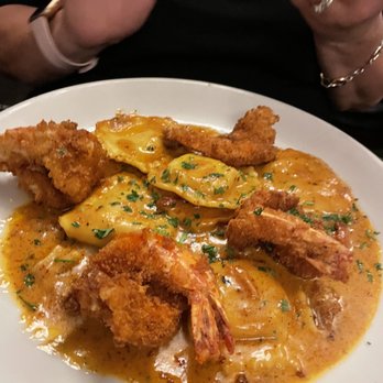 D'Raymonds - Lobster Ravioli - Italian Near Me - Albany, New York