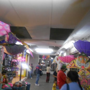 Mercado Coliseo - Flea Markets Near Me - León, GUA