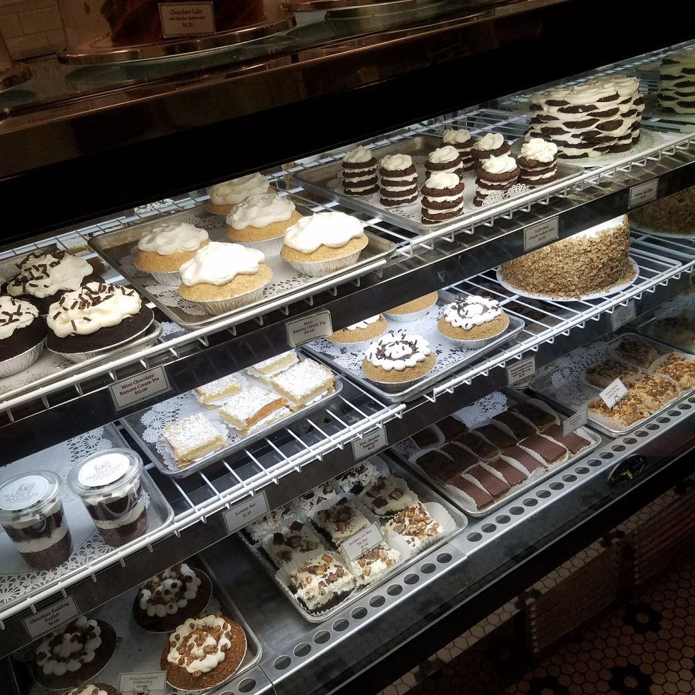 Magnolia Bakery - Bakeries Near Me - Chicago, Illinois Magnolia Bakery - Bakeries Near Me - Chicago, Illinois