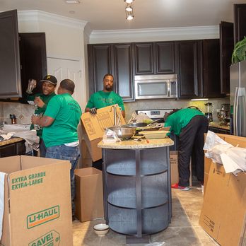 GreenLight Movers - When you hire GreenLight, you hire the best. We take great care to wrap up fixtures, furniture, and appliances of all sizes. - Movers Near Me - Spring, Texas