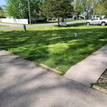 Edges Landscaping - Lawn Mow - Lawn Services Near Me