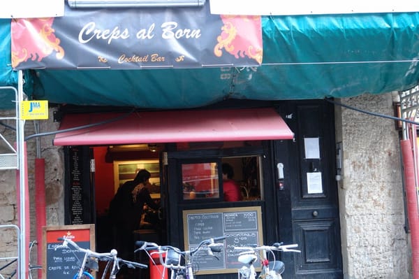 Creps al Born - Cocktails and Creperie by null