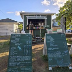 Holoholo Drive-Thru Espresso - Front of the shop on Maluniu Ave