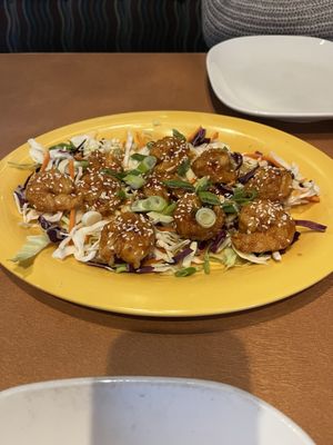 Boston's Pizza Restaurant & Sports Bar by null