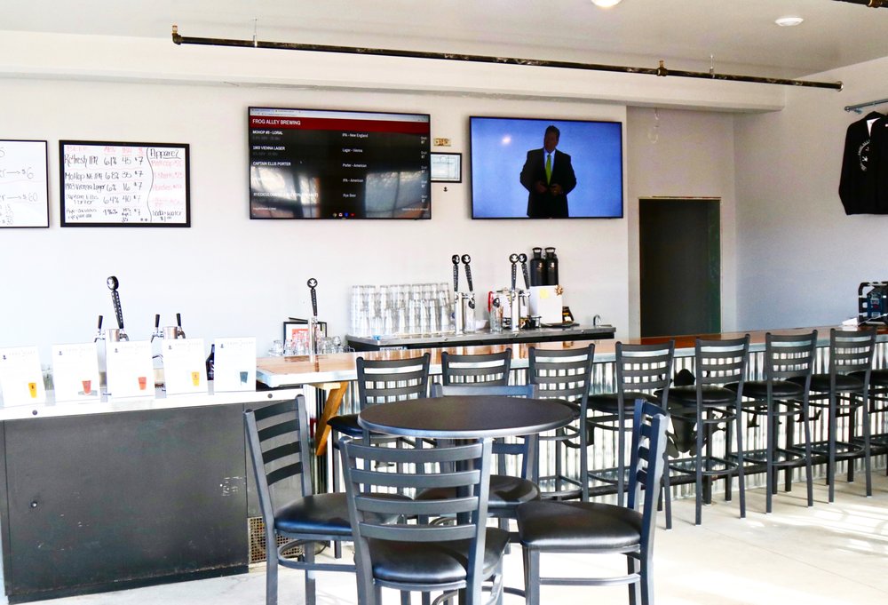 FROG ALLEY BREWING 42 Photos & 43 Reviews Brewpubs 108 State St