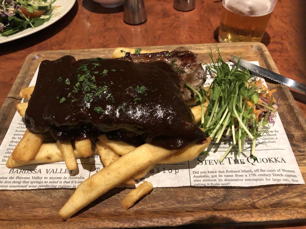 KINGSWAY BAR & BISTRO Updated July 2024 88 Photos & 34 Reviews