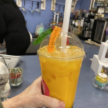 Sweet Market - Green tea with mango flavor and tapioca - Bubble Tea Near Me - Pittsburgh, Pennsylvania Sweet Market - Green tea with mango flavor and tapioca - Bubble Tea Near Me - Pittsburgh, Pennsylvania