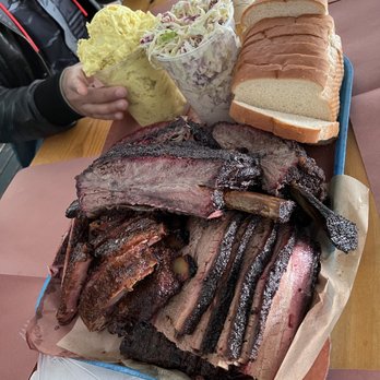 Franklin Barbecue - Food tray - Barbeque Near Me - Austin, Texas Franklin Barbecue - Food tray - Barbeque Near Me - Austin, Texas