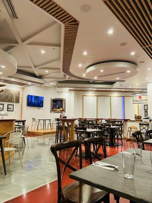 Scuola Vecchia Pizza E Vino - Coral Springs by null