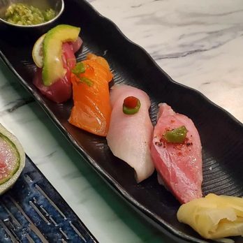 Zu Izakaya - ASU - Nigiri Flight - Sushi Bars Near Me - Tempe, Arizona