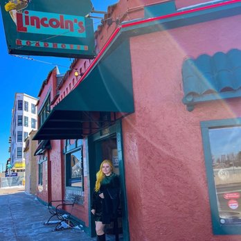 Lincoln's Roadhouse - Outside - Bars Near Me - Denver, Colorado