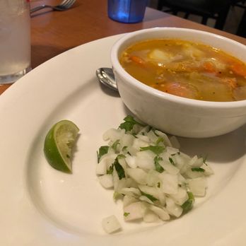 Luquins 454 - Chicken soup - Mexican Near Me - Hilo, Hawaii