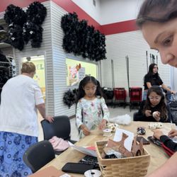 Michaels - All the students, moms and people just enjoying a lively Sunday at Michael's in Janet's art class. We all did really well. Julie A
