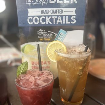Bubba's 33 - Blackberry smash and whiskey bound - Burgers Near Me - Avon, Indiana