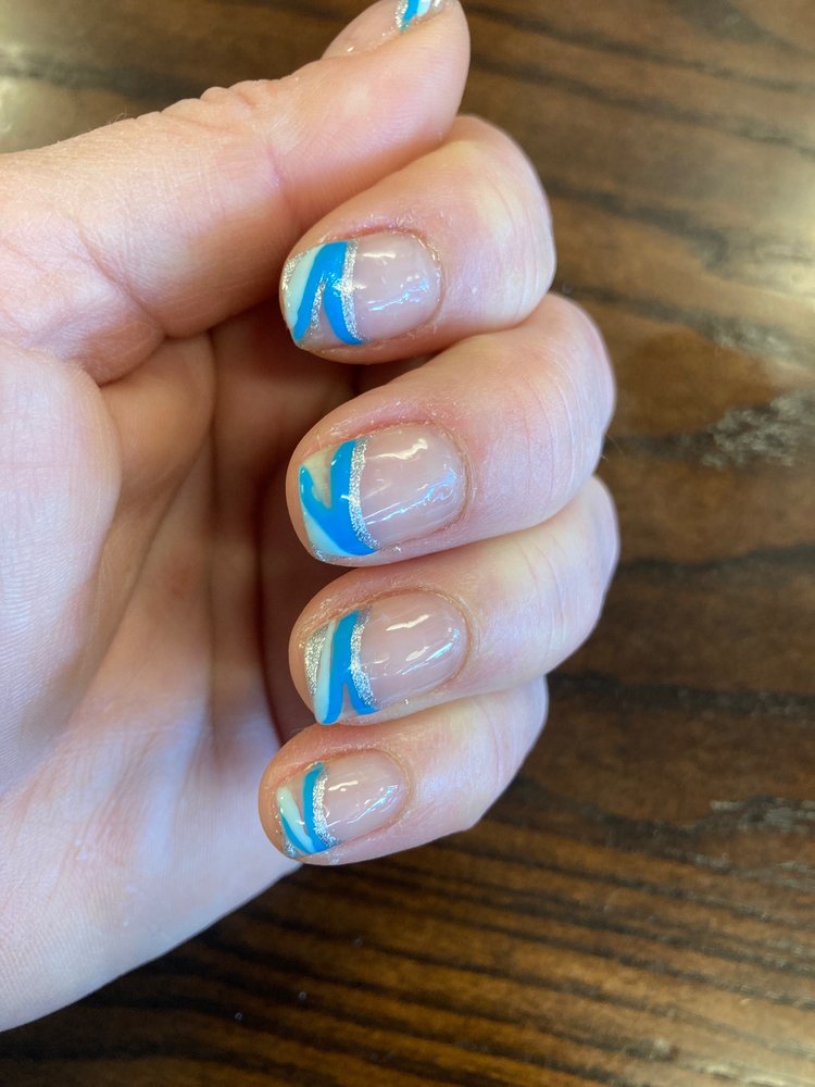 Nails Gl'amour Logo