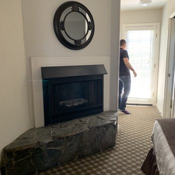 Sea Otter Inn - 152 Photos & 121 Reviews - Hotels - 6656 Moonstone