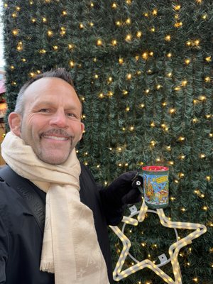 Christmas market at Cologne Cathedral by null