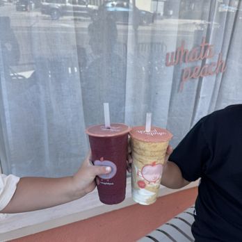 Whata Peach - Coffee & Tea Near Me - Burbank, California