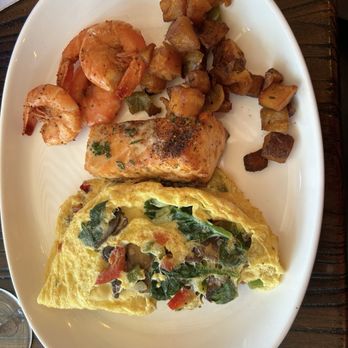 Blackwall Hitch - I had omelette, shrimp, salmon and home fries to start it off. - Seafood Near Me - Alexandria, Virginia Blackwall Hitch - I had omelette, shrimp, salmon and home fries to start it off. - Seafood Near Me - Alexandria, Virginia