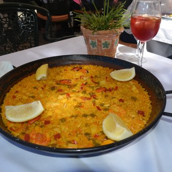 La Botilleria - seafood paella for 2 - Spanish Near Me - Madrid, M