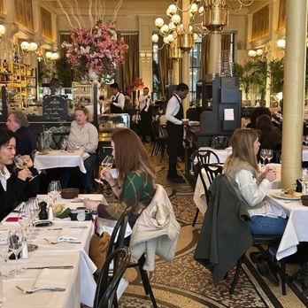 Le Grand Colbert - Interior - French Near Me - Paris, 75 Le Grand Colbert - Interior - French Near Me - Paris, 75