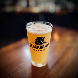 Blackhorse Pub & Brewery - Alcoa - Pow Pow IPA
