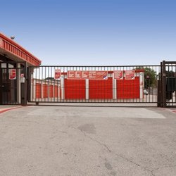 Public Storage