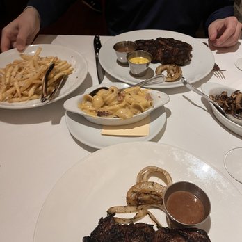 Oak Steakhouse - 16 Oz. Cab'prime Boneless Ribeye Smokey Bacon Macaroni & Cheese Roasted Mushrooms - Steakhouses Near Me - Charleston, South Carolina