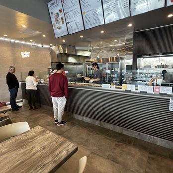 Omee J 2 - the inside of a restaurant - Korean Near Me - San Jose, California