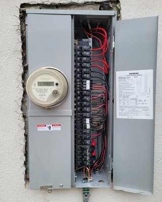 Ridge Licensed Electrician Logo