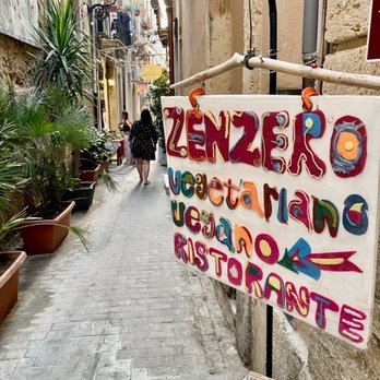 Zenzero - Vegan Near Me - Siracusa, SR
