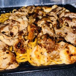 Sarku Japan - 1. Chicken & Shrimp Teriyaki