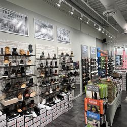 Tradehome Shoes