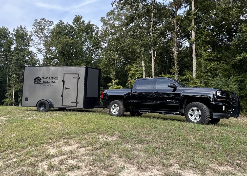 Slide of Oak Ridge Roofing