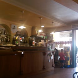 Non Solo Bar - Nice respite on the walk home.