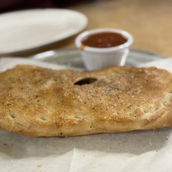 Fratelli Pizza - The Stromboli
