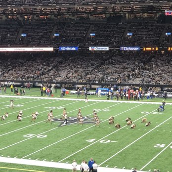 Caesars Superdome - Stadiums & Arenas Near Me - New Orleans, Louisiana Caesars Superdome - Stadiums & Arenas Near Me - New Orleans, Louisiana